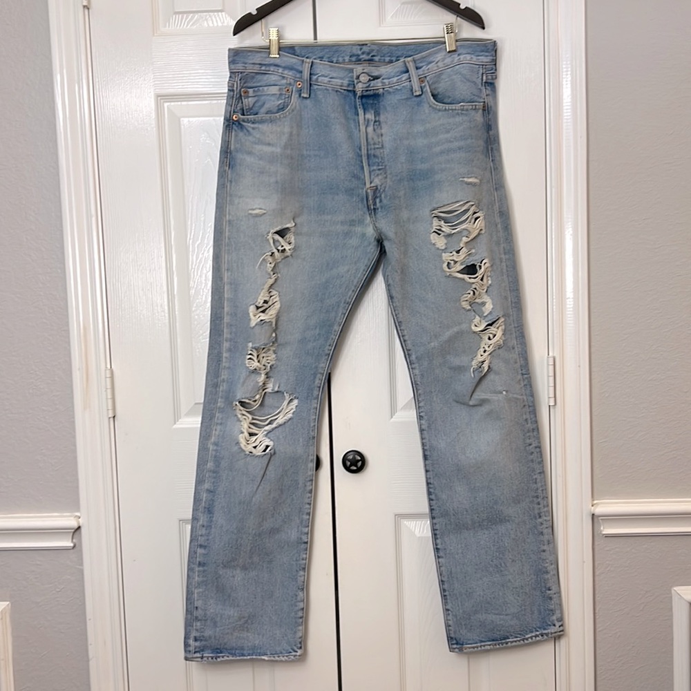 Levi’s Red Tag 501 Denim Button Fly Faded Distressed Jeans Waist 36